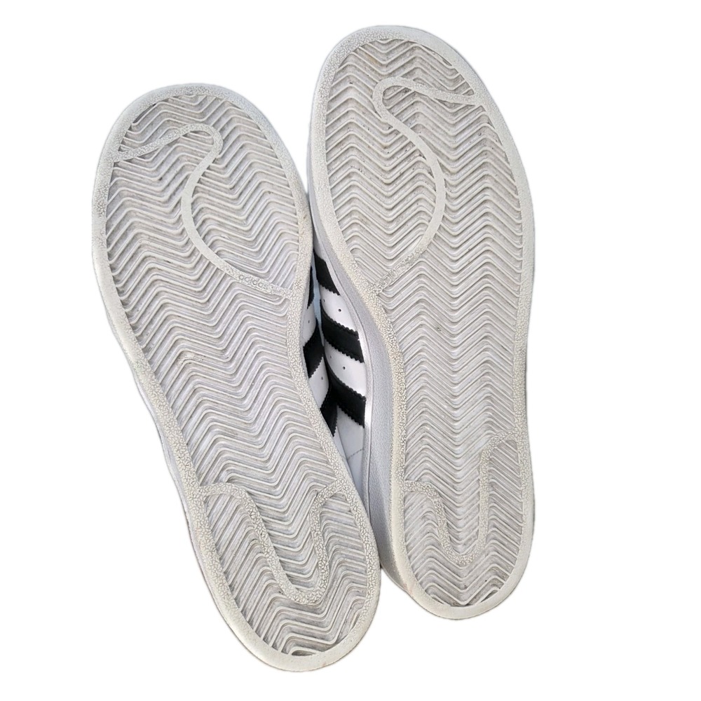 Women's Adidas Superstar Shoe C77153 White Size 7.5 Black Stripes 7 1/2 EUC. - Picture 7 of 9